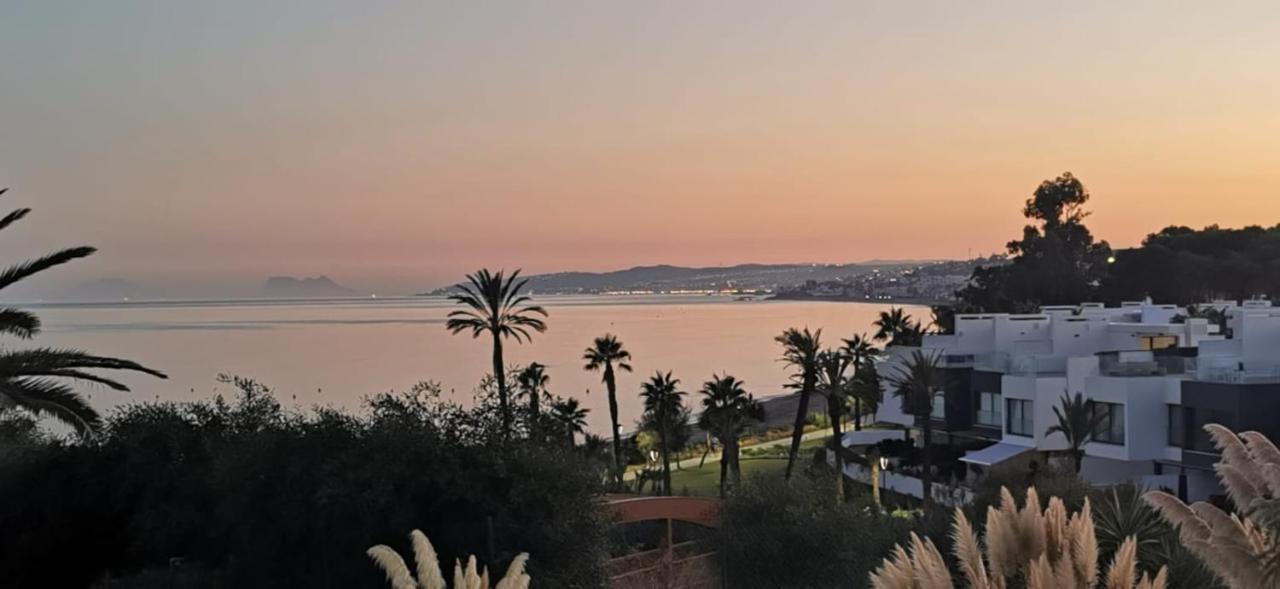 Vista Azul Apartment Estepona Exterior photo