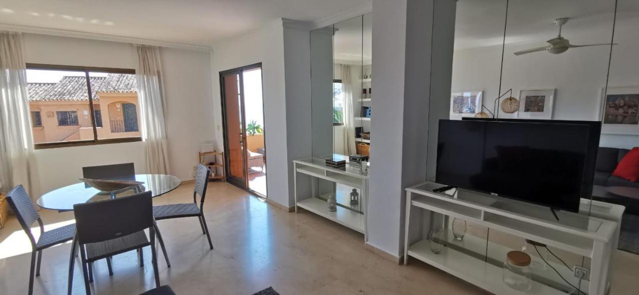 Vista Azul Apartment Estepona Exterior photo