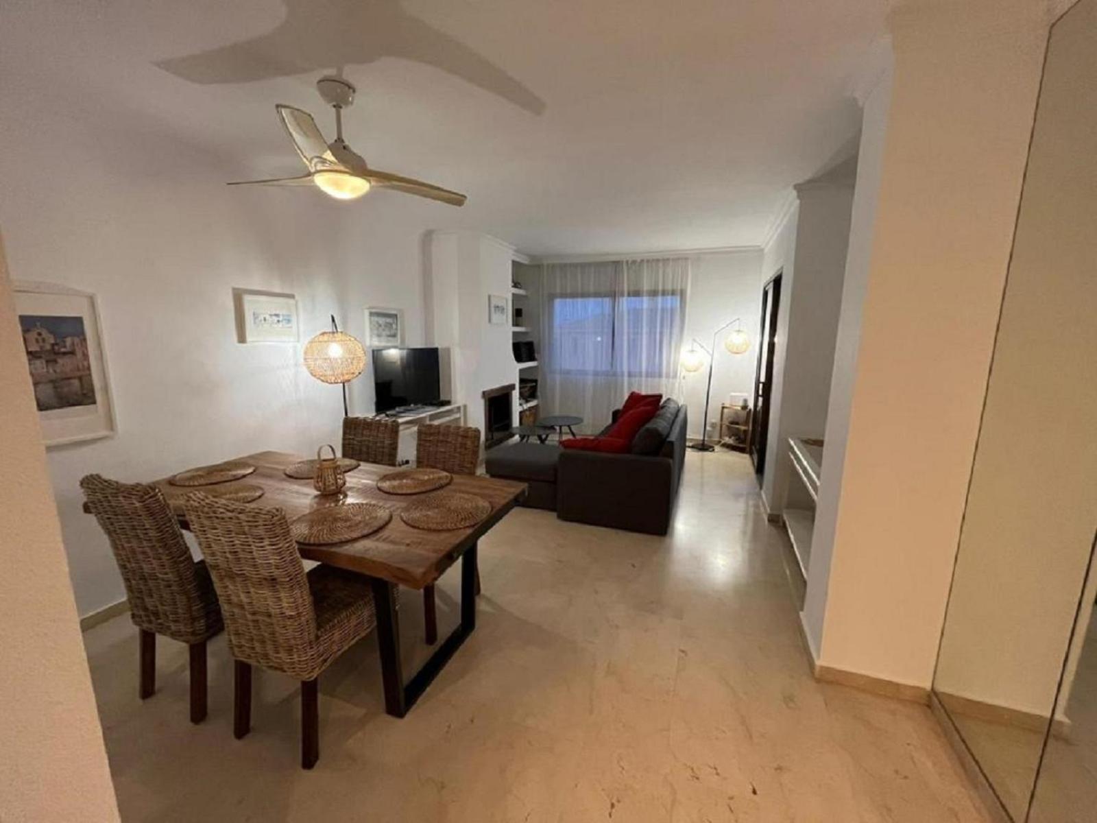 Vista Azul Apartment Estepona Exterior photo